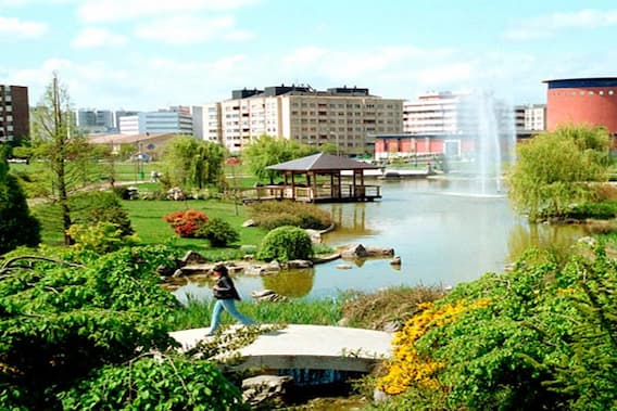 alojamiento-pamplona-parque-yamaguchi