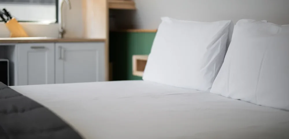 Ofertas y promociones de alojamiento en Pamplona - Ofertas y promociones de alojamiento en Pamplona: trucos para conseguir el mejor precio en Hostal Acella