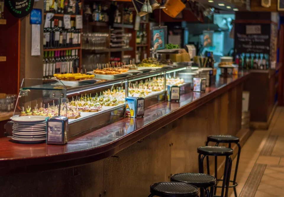 bares pintxos Pamplona - Las mejores terrazas y bares de pintxos en Pamplona